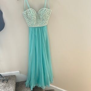 La Femme gown size 0